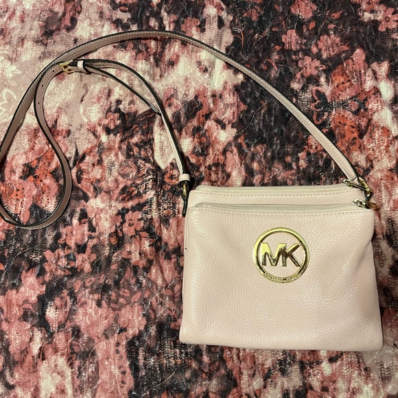 Michael Kors Bags Michael Kors Crossbody With Built In Wallet